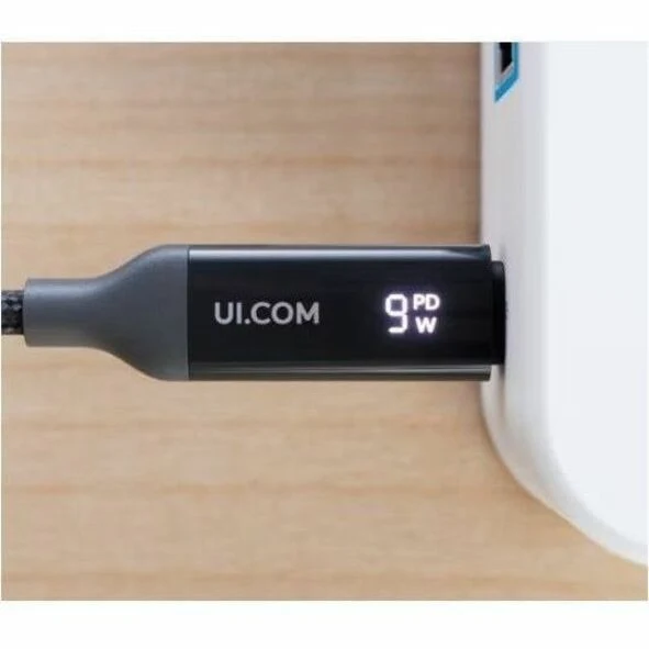 Câble USB-C Ubiquiti avec indicateur de charge UACC-Cable-USB-100W0.3MBK