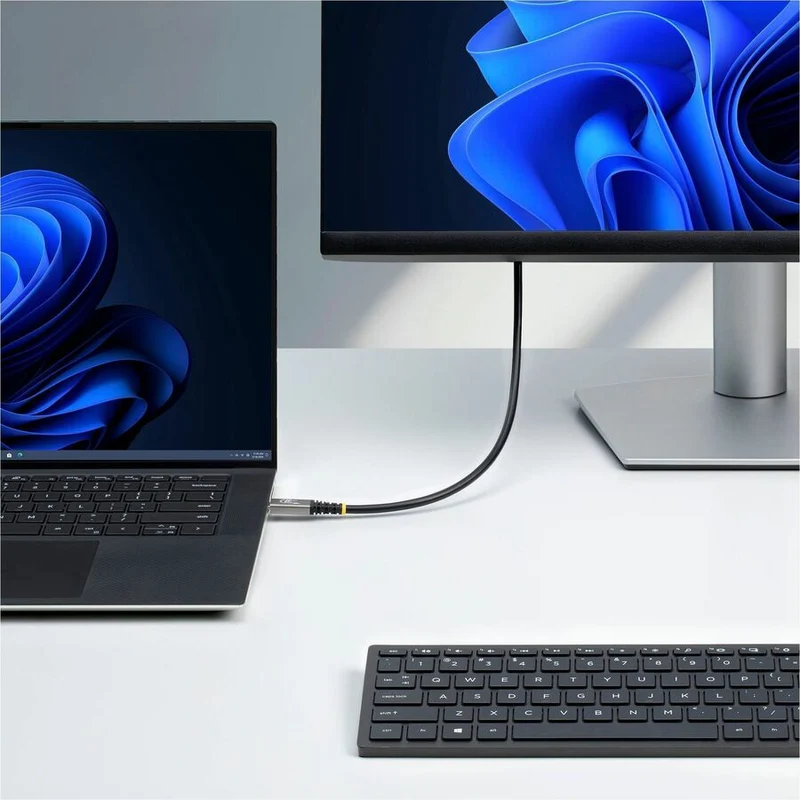 Câble USB 4 StarTech de 3 m (10 pi), 20 Gbit/s, certifié USB-IF, 60 W, 4K 120 Hz DP 2.1, gaine en TPE, blanc (CC10FT20GUSB4CXW)