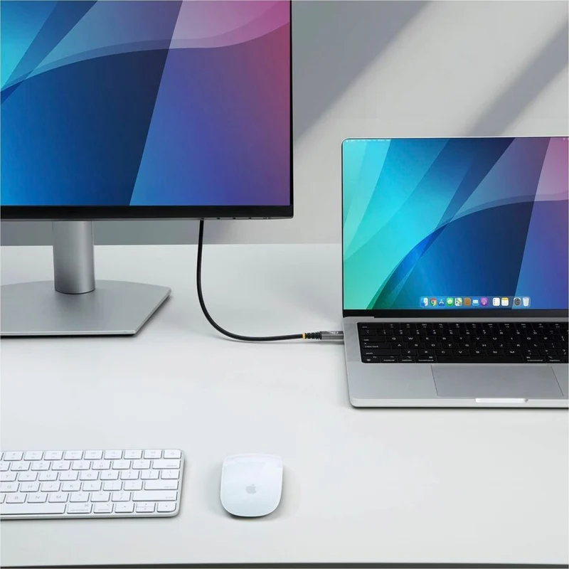 Câble USB 4 StarTech.com de 1.5 m (5 pi), 80 Gbit/s, certifié USB-IF, 240 W, compatible 8K 120 Hz/4K 240 Hz DP 2.1 et Thunderbolt 4, noir CC5FT80GUSB4CABLE