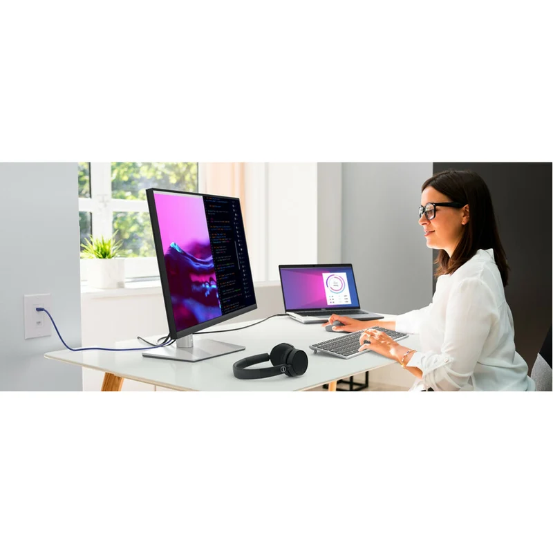 Moniteur LCD Dell P2723QE 27" Classe 4K - 16:9 - Noir, Argent DELL-P2723QE
