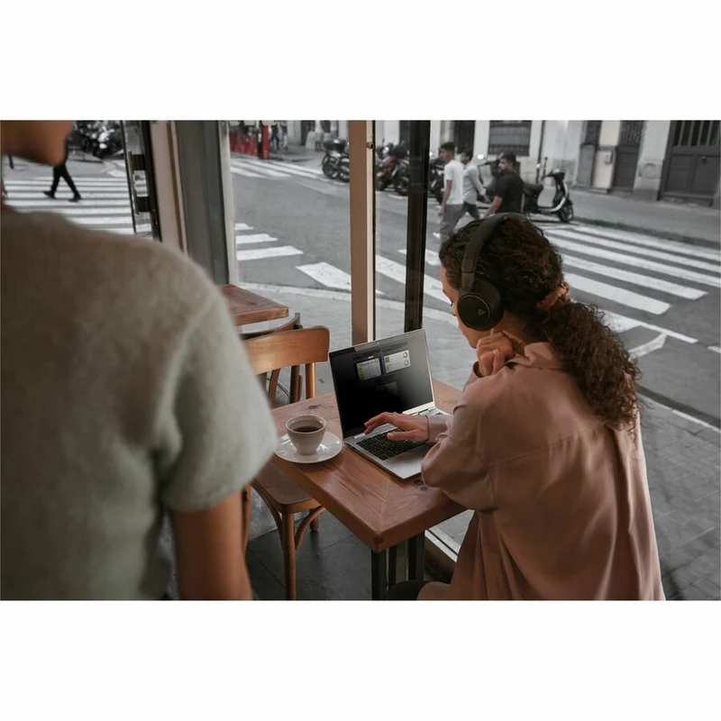 Ordinateur portable HP EliteBook 6 G1i 13.3" - WUXGA - Intel Core Ultra 7 265U - Technologie vPro - 16 Go - SSD 512 Go - Clavier anglais et français - Aluminium Pike Silver BD5Y7UT#ABL