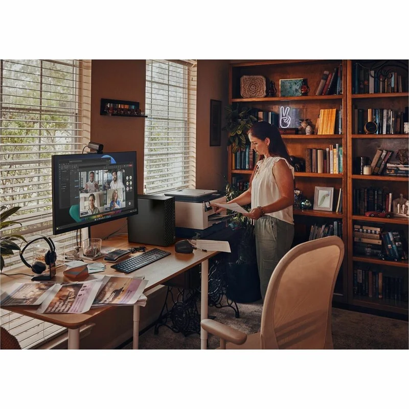 Ordinateur de bureau HP ProDesk 4 G1i - Intel Core Ultra 7 265 - Technologie vPro - 16 Go - SSD 512 Go - Tour - Jack Black C57BLUT#ABC