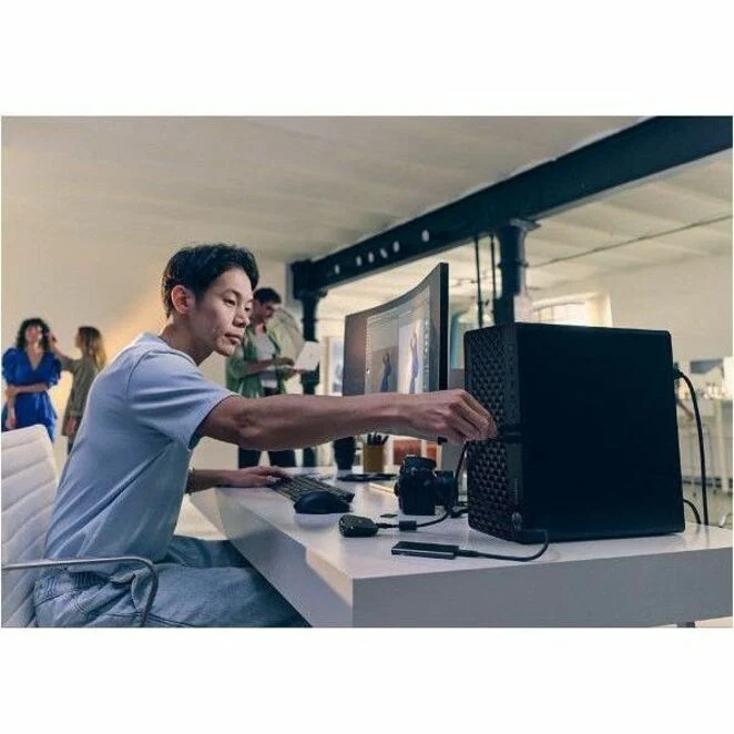 Ordinateur de bureau HP EliteDesk 8 G1i - Intel Core Ultra 5 235 - Technologie vPro - 16 Go - SSD 512 Go - Tour - Jack Black C6TX0UT#ABC