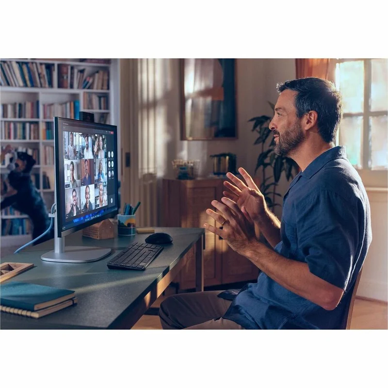 Ordinateur tout-en-un HP EliteStudio 8 AiO G1i - Intel Core Ultra 5 235 - Technologie vPro - 16 Go - SSD 512 Go - Écran tactile QHD 27" - Bureau - Argent Pike C7GL7UT#ABA