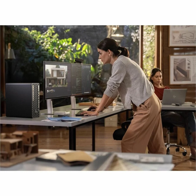 Station de travail HP Z2 G1i - Intel Core Ultra 7 265 - 32 Go - SSD 1 To - Compact - Noir BN5L5UT#ABC