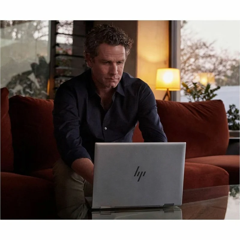 Ordinateur portable HP ProBook 4 G1i 14" - WUXGA - Intel Core Ultra 5 225U - 16 Go - SSD 256 Go - Clavier anglais et français - Argent Pike BA7R5UT#ABL