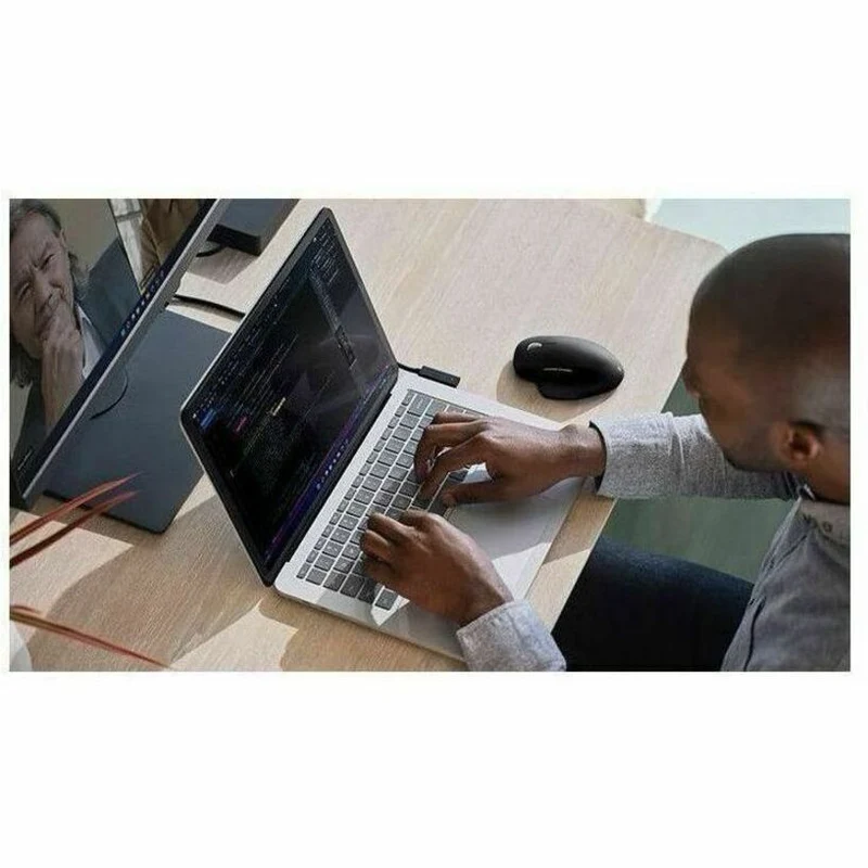 Microsoft Surface Laptop 7 15" Touchscreen Copilot+ PC Notebook - Intel Core Ultra 7 - 16 Go - SSD 512 Go - Clavier anglais - Platinum EP2-21432