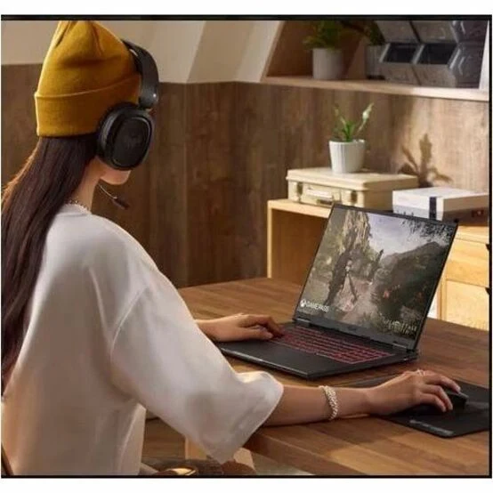 Ordinateur portable de jeu 16" TUF Gaming A608 FA608 FA96PM-DS16-CA - WUXGA - AMD Ryzen 9 7940HX - 32 Go - SSD 1 To FA608PM-DS96-CA