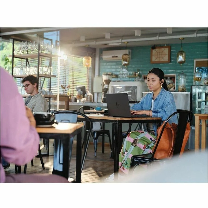 Station de travail mobile HP ZBook Ultra G1a 14" Copilot+ - WUXGA - AMD Ryzen AI MAX PRO 390 - 32 Go - SSD 512 Go - Clavier anglais - Argent météore BX8E4AT#ABA