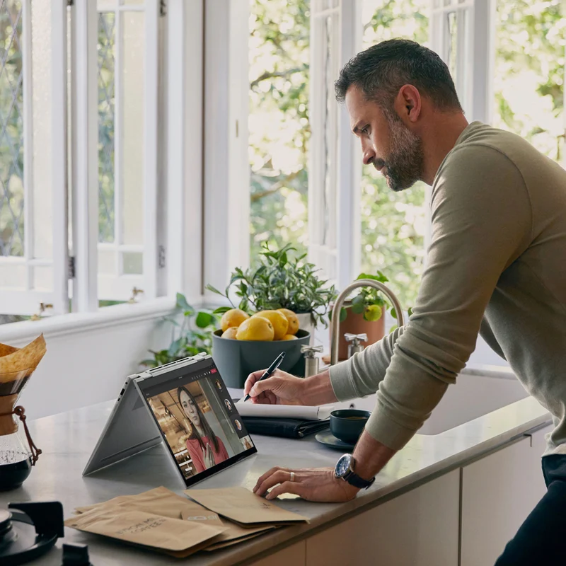 Ordinateur portable 360 en 830 convertible à écran tactile HP EliteBook x9 13.3 G2 1" - WUXGA - 1920 x 1200 - Intel Core i5 12e génération i5-1235U Deca-core (10 cœurs) - 16 Go de RAM totale - 256 Go SSD 6C160UT#ABA