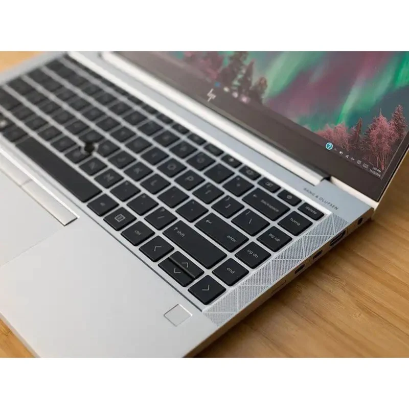 Ordinateur portable HP EliteBook 840 G8 14" - Full HD - 1920 x 1080 - Intel Core i5 11e génération i5-1145G7 Quad-core (4 cœurs) 2.60 GHz - 16 Go de RAM totale - 256 Go SSD - Argent 613P8UT#ABA